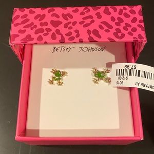 Cute Betsey Johnson Frog post earrings